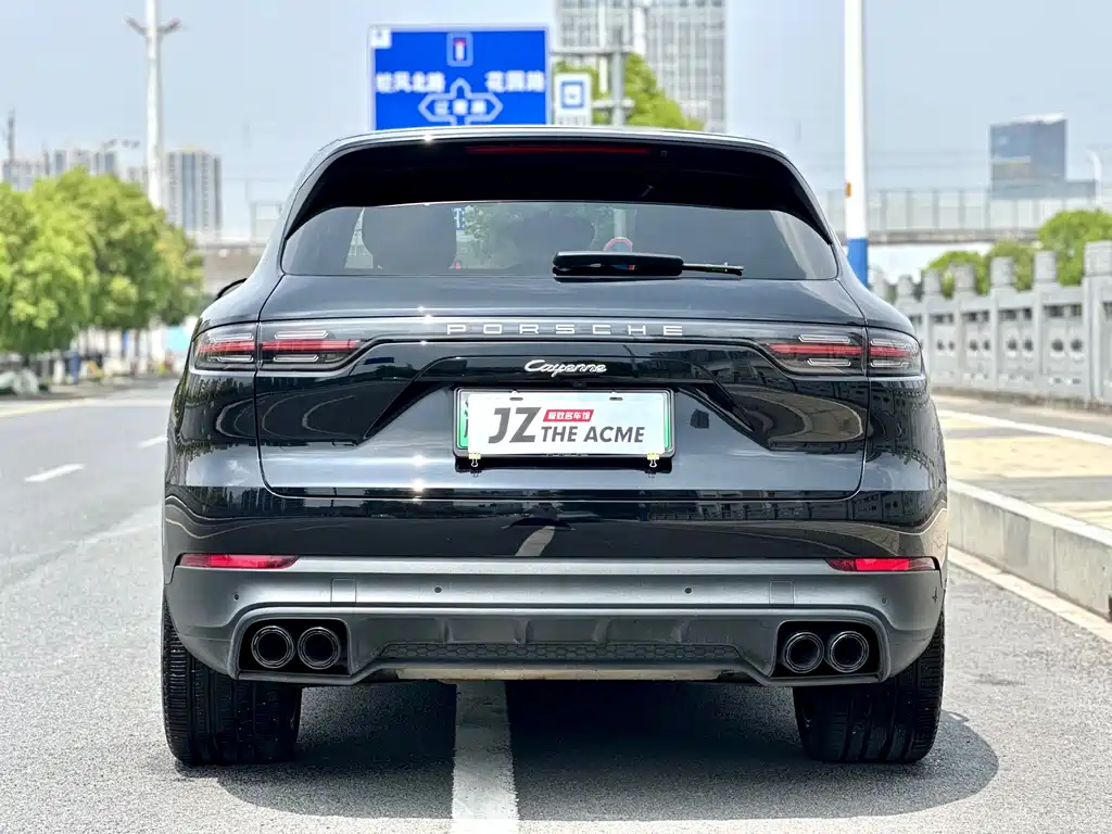 Porsche Cayenne New Energy 2021 — фото 12
