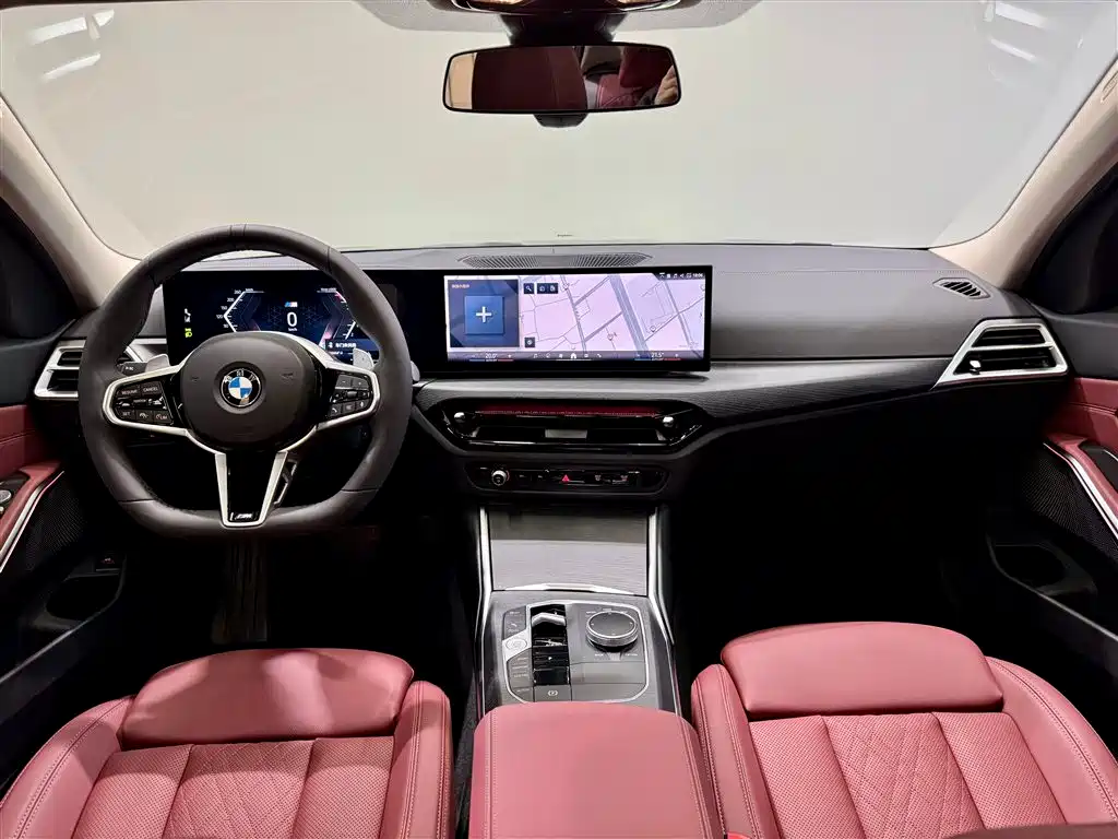 BMW 3 Series 2025 — фото 14