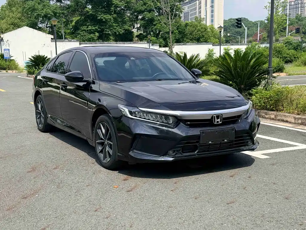 Honda Inspire 2022 — фото 3