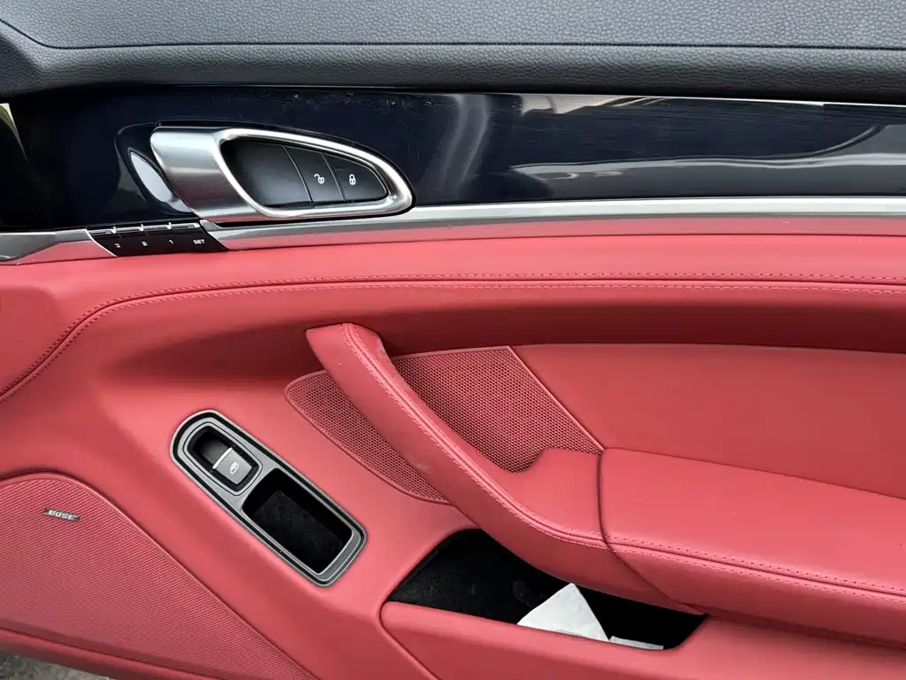 Porsche Panamera 2017 — фото 17