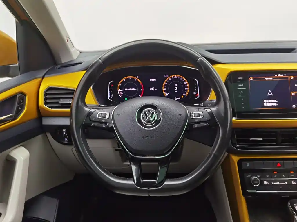 Volkswagen T-Cross 2020 — фото 11
