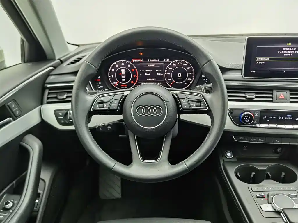 Audi A4L 2018 — фото 11