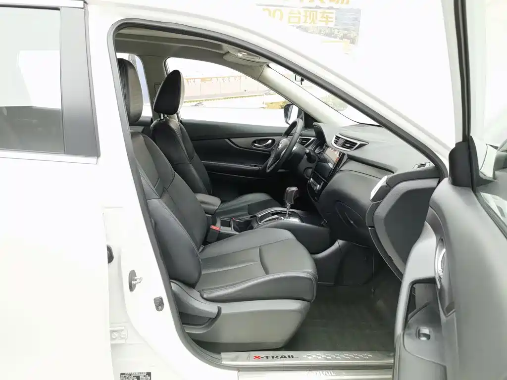 Nissan X-Trail 2015 — фото 23
