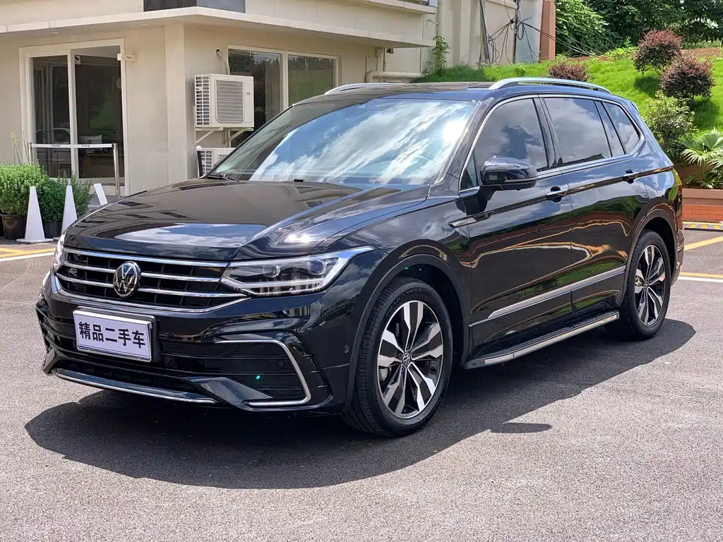 Volkswagen Tiguan L 2022