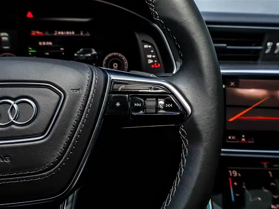 Audi A6L 2023 — фото 16