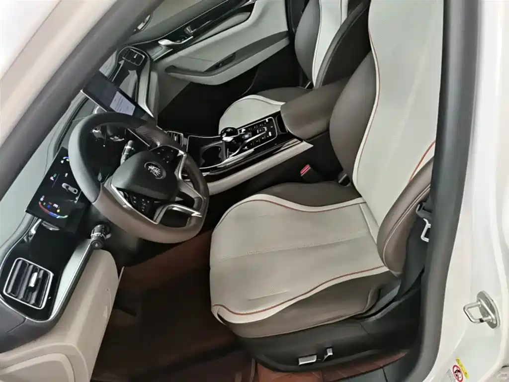 BYD Qin PLUS 2024 — фото 15