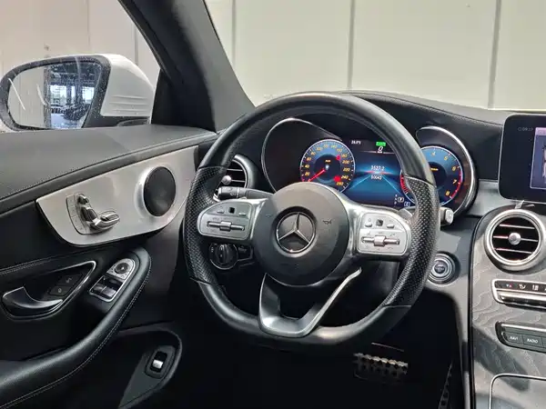 Mercedes-Benz C-Class 2020