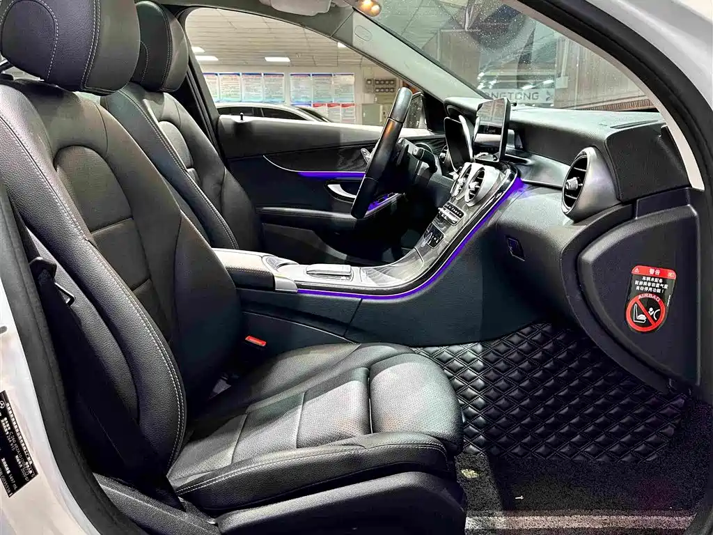 Mercedes-Benz C-Class 2021 — фото 16