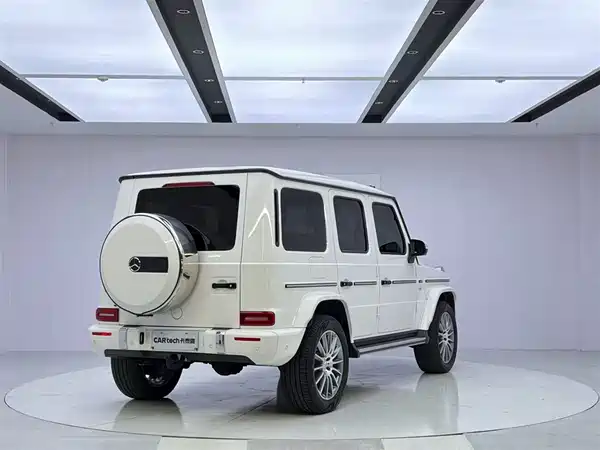 Mercedes-Benz G-Class 2017