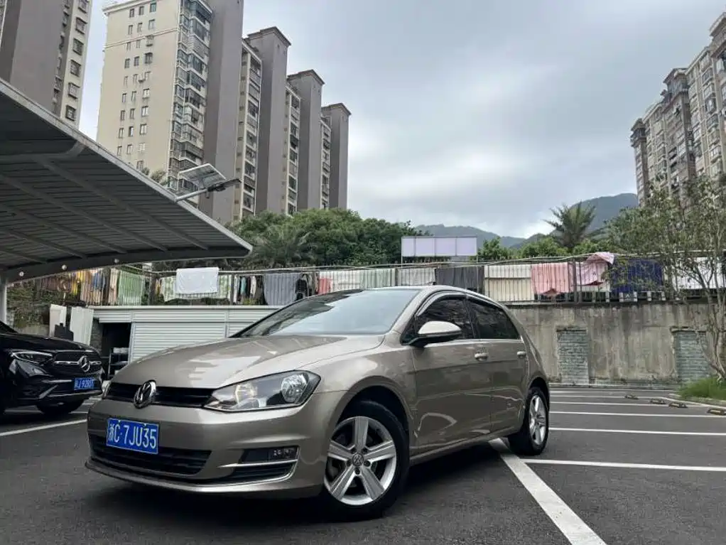 Volkswagen Golf 2014