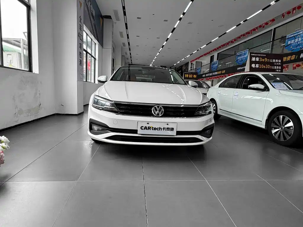 Volkswagen Lamando 2019 — фото 3