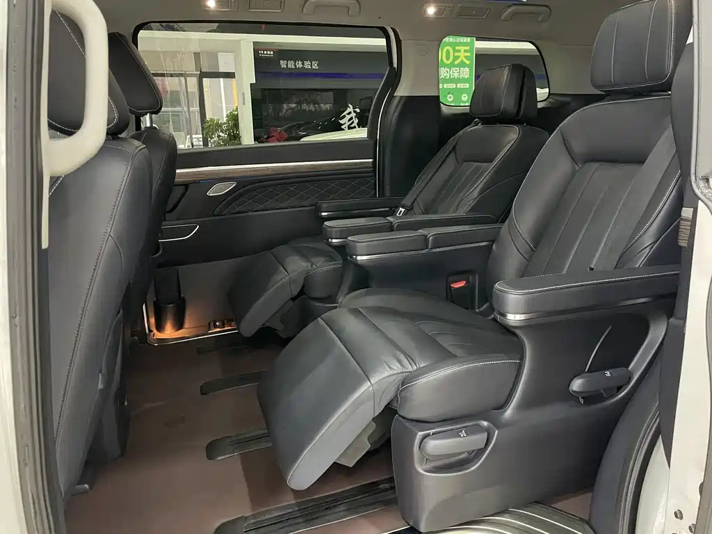 GAC Motor Trumpchi M8 2020 — фото 5