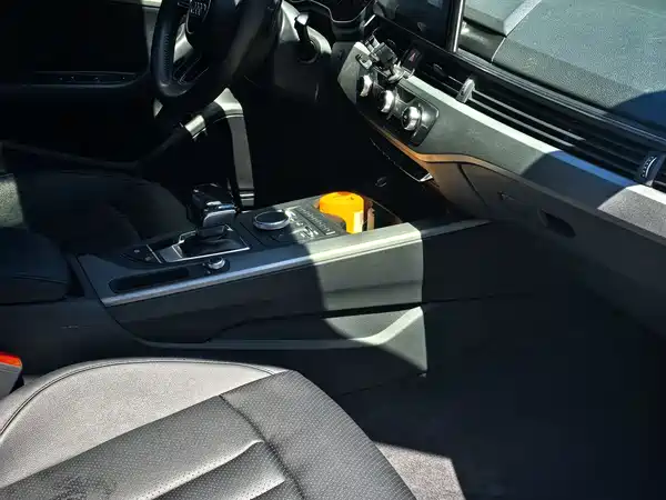 Audi A4L 2018