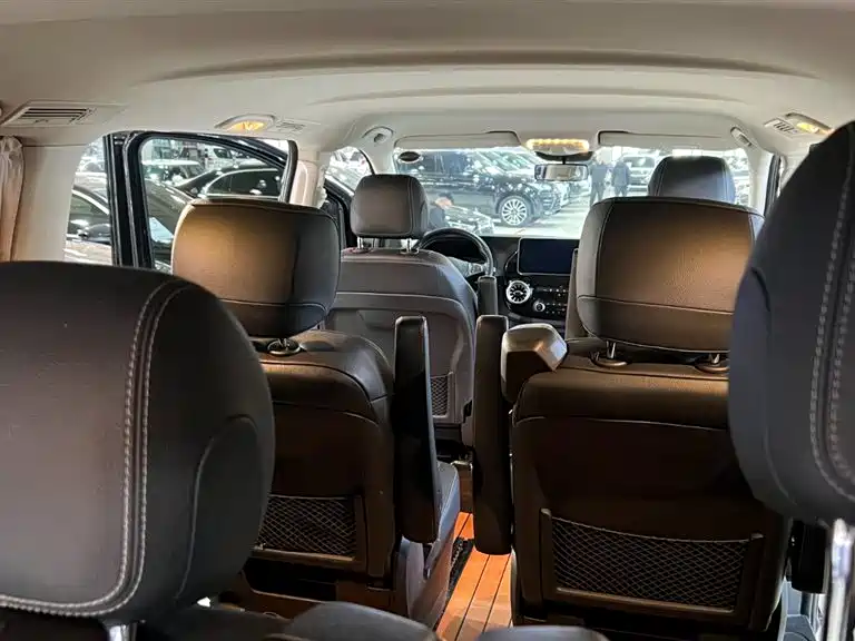 Mercedes-Benz Vito 2020 — фото 15