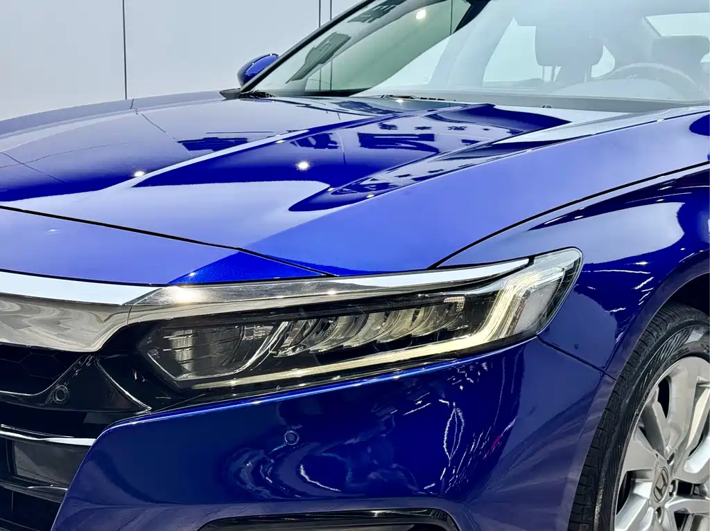 Honda Accord 2018 — фото 23