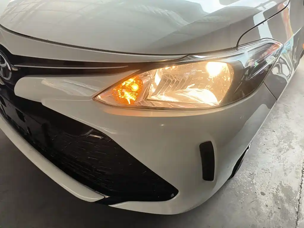 Toyota Vios FS 2017 — фото 24