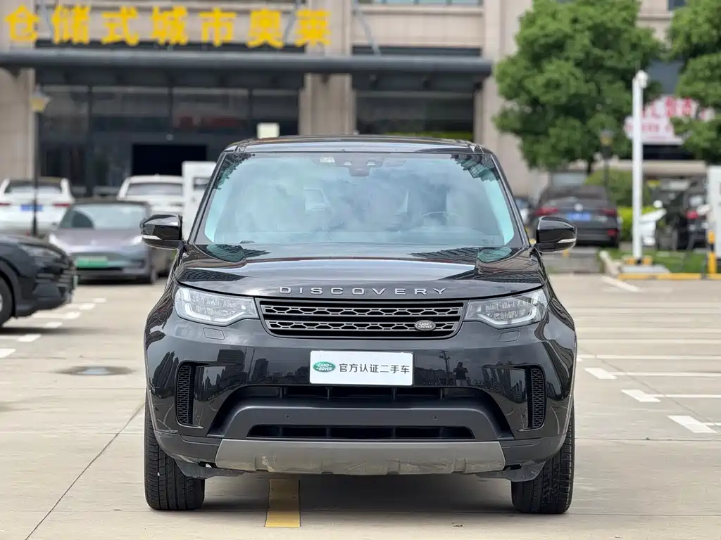 Land Rover Discovery 2018 — фото 2