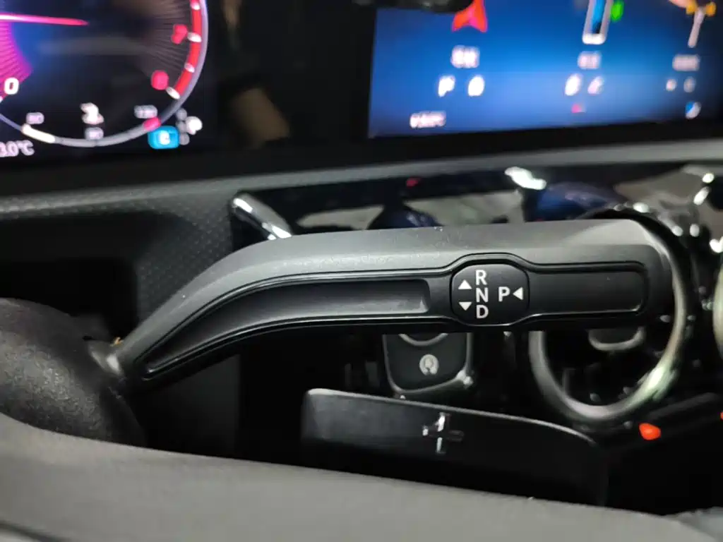 Mercedes-Benz A-Class 2024 — фото 14