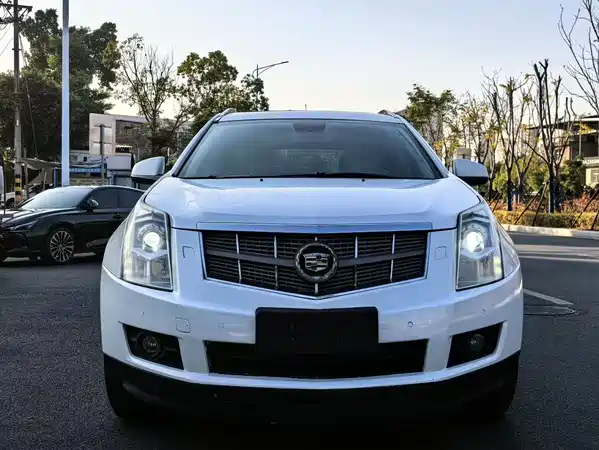 Cadillac SRX 2012