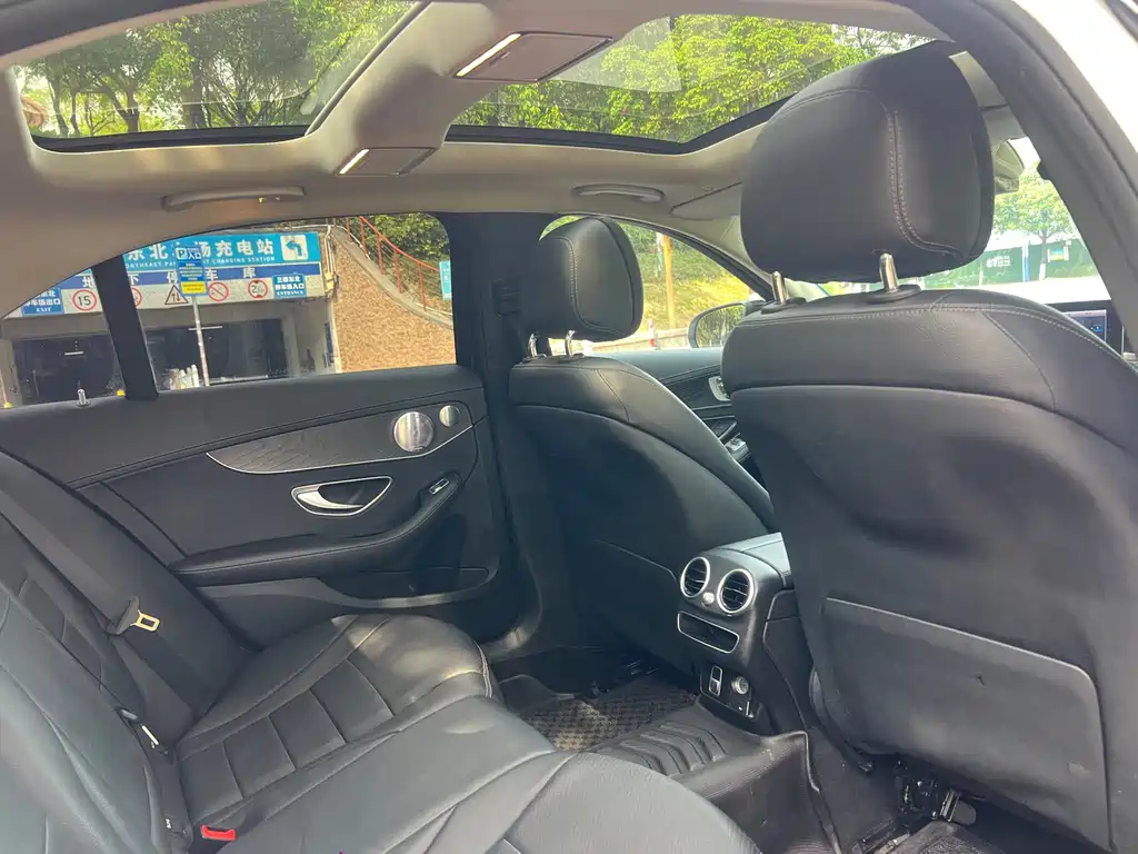 Mercedes-Benz C-Class 2020 — фото 15
