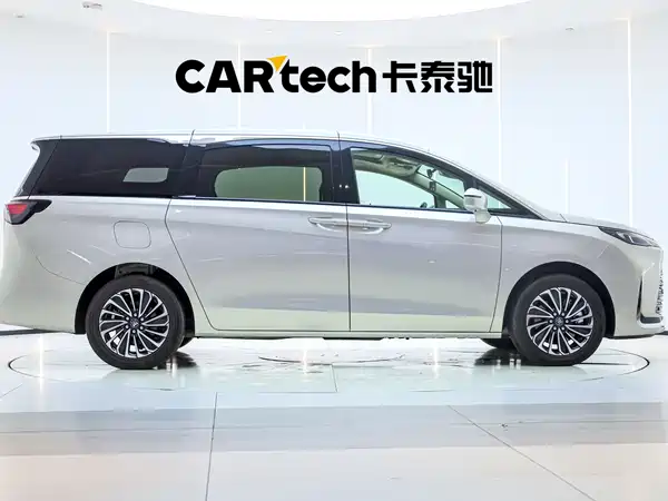 Buick GL8 New Energy 2025