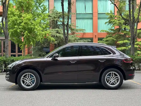 Porsche Macan 2017