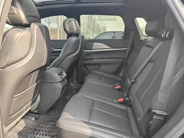 Cadillac XT5 2025