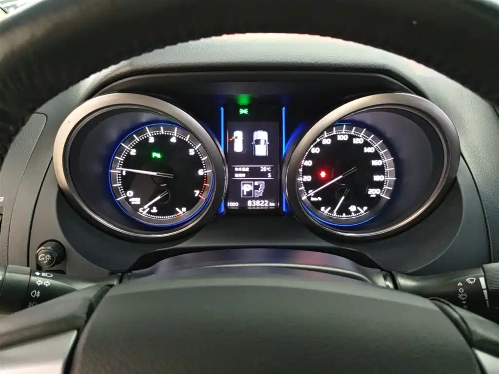 Toyota Prado 2016 — фото 12