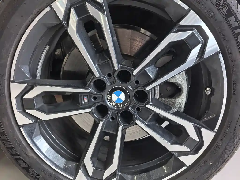 BMW X2 2025 — фото 15
