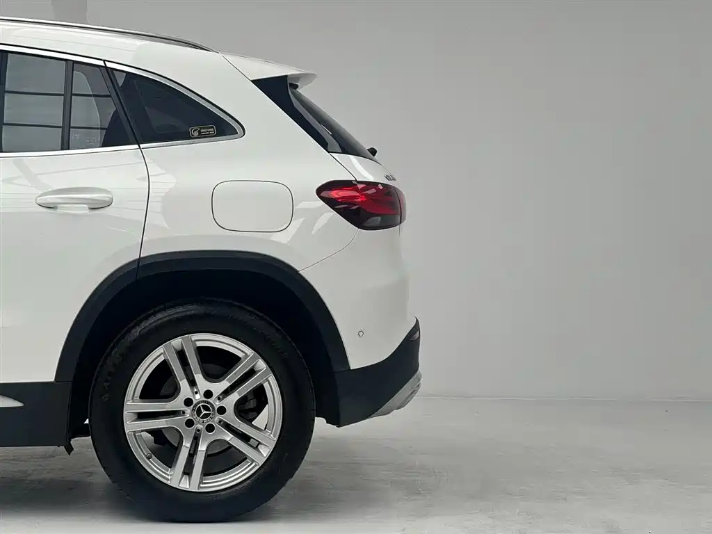 Mercedes-Benz GLA 2021 — фото 11