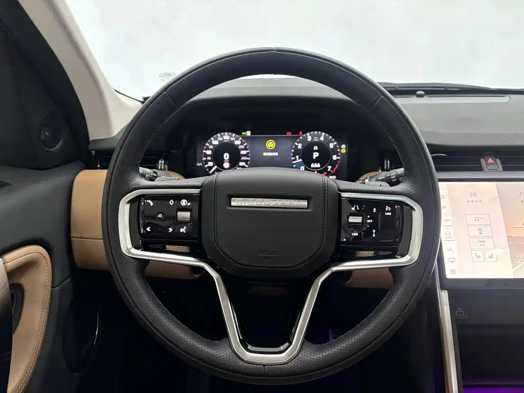Land Rover Discovery Sport 2025 — фото 16