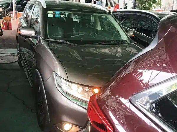 Mitsubishi Outlander 2018