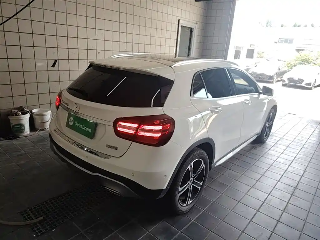 Mercedes-Benz GLA 2018 — фото 7