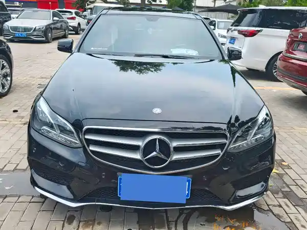 Mercedes-Benz E-Class 2015