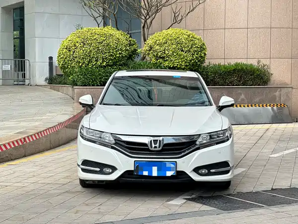 Honda Spirior 2015