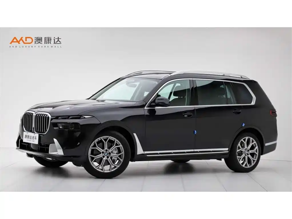BMW X7 2024 — фото 1
