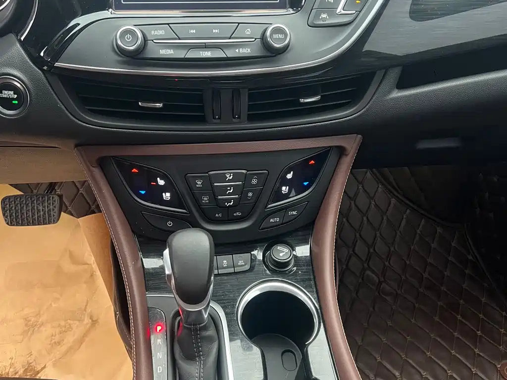 Buick Envision Plus 2019 — фото 11