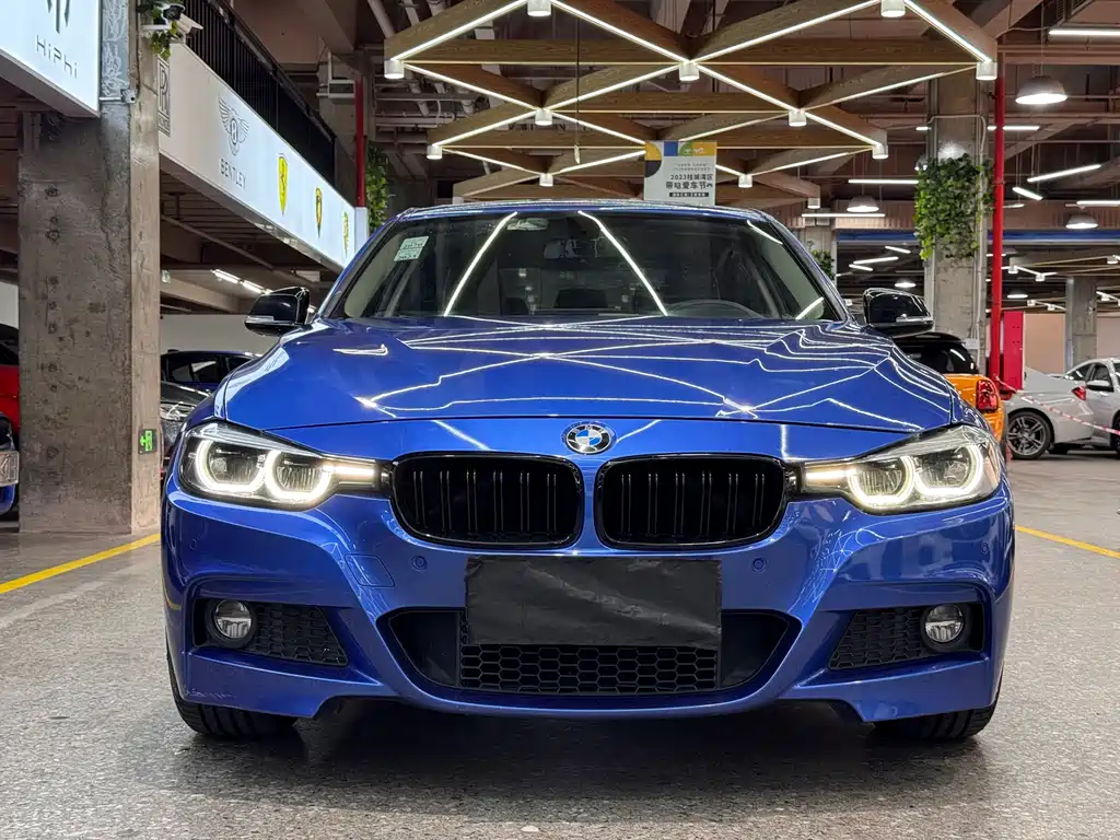 BMW 3 Series 2018 — фото 2
