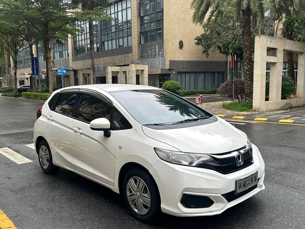 Honda Fit 2019 — фото 3