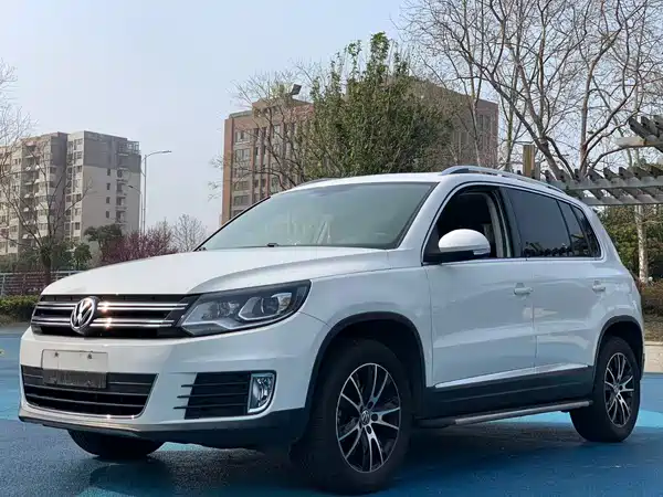 Volkswagen Tiguan 2015