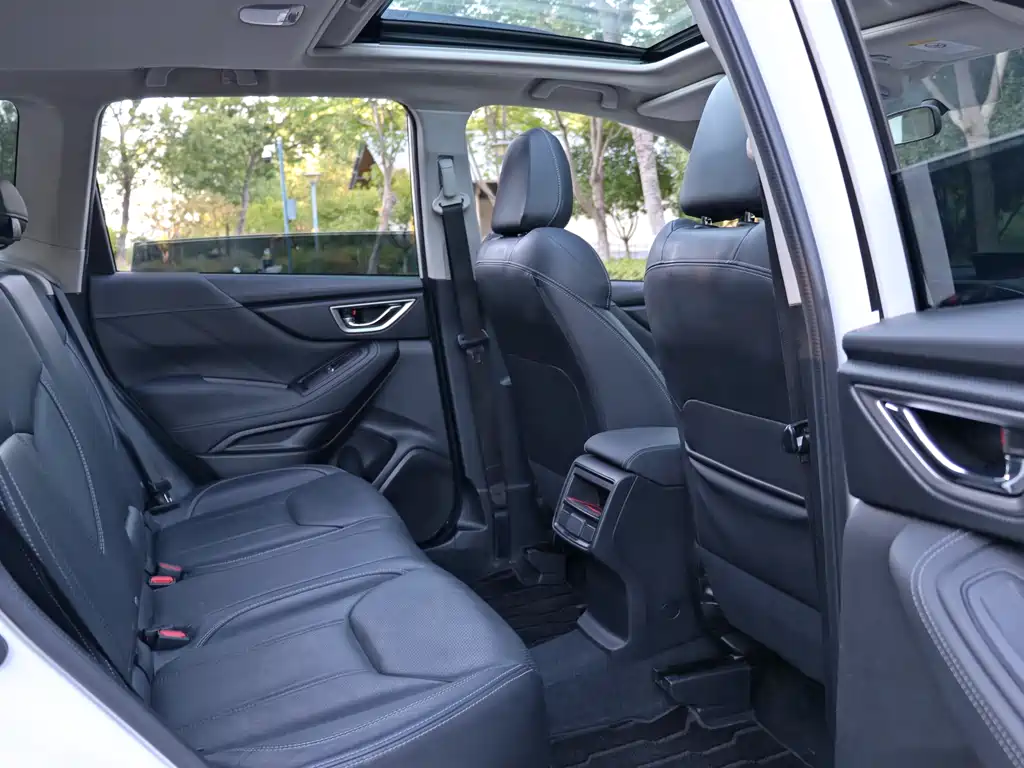 Subaru Forester 2020 — фото 17