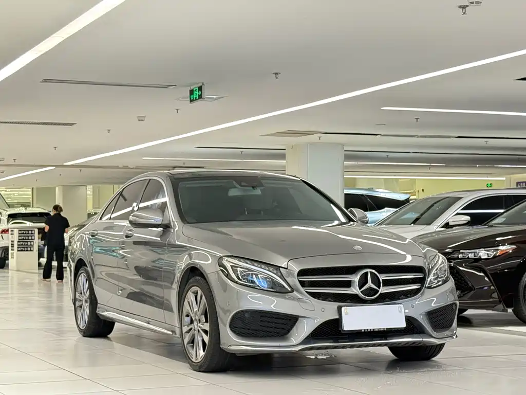 Mercedes-Benz C-Class 2016