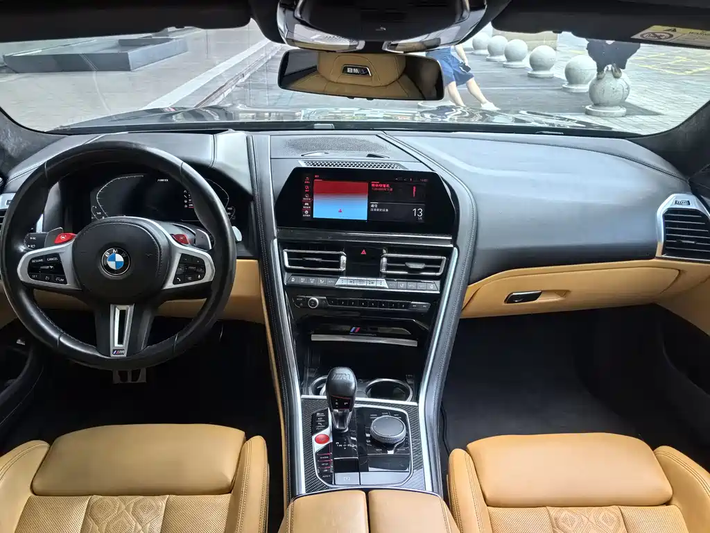 BMW M8 2021 — фото 12