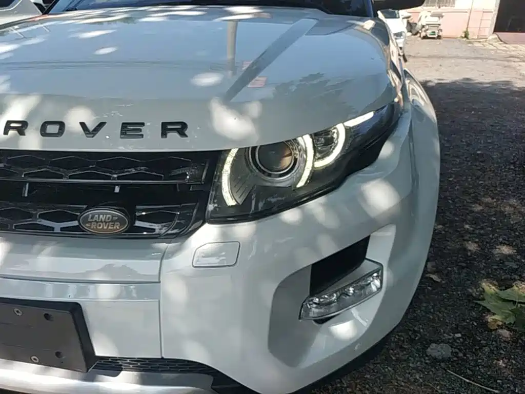 Land Rover Evoque 2014 — фото 24