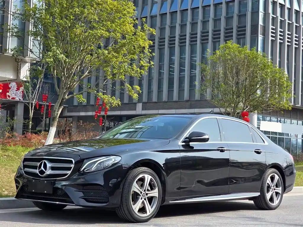 Mercedes-Benz E-Class 2020 — фото 1