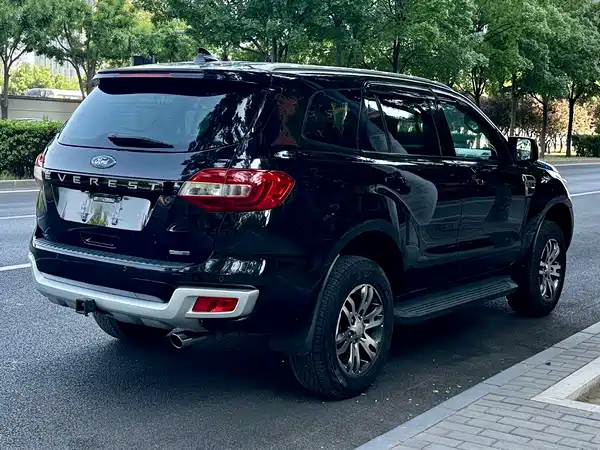 Ford Everest 2016