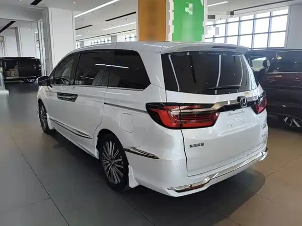 Honda Elysion 2024