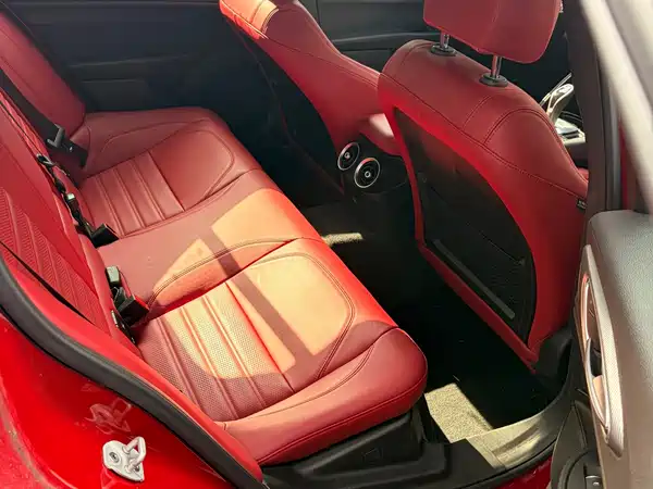 Alfa Romeo Giulia Juliet 2025