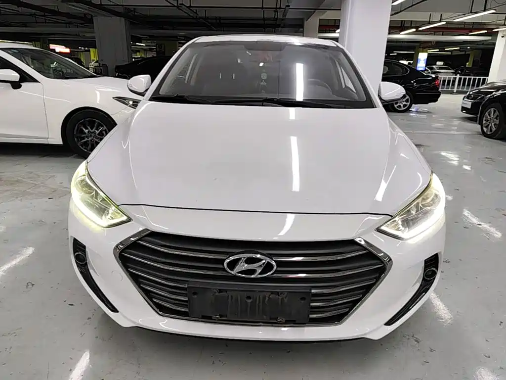 Hyundai Celesta 2018 — фото 3