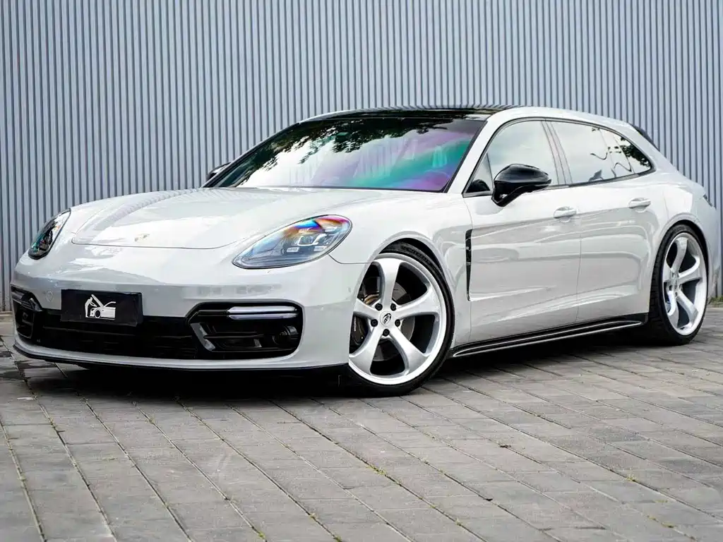Porsche Panamera 2019
